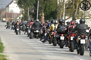 Slika PU_SiM/vijesti/2010/bikeri_sisak.jpg